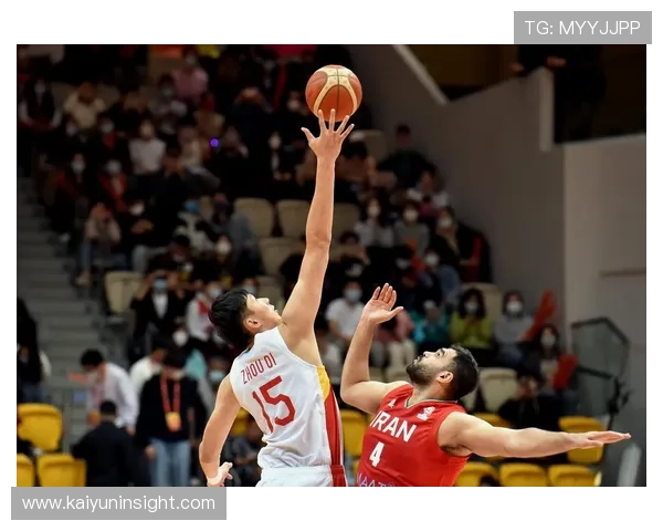 中国男篮世预赛鏖战激烈 决胜时刻考验球队整体实力